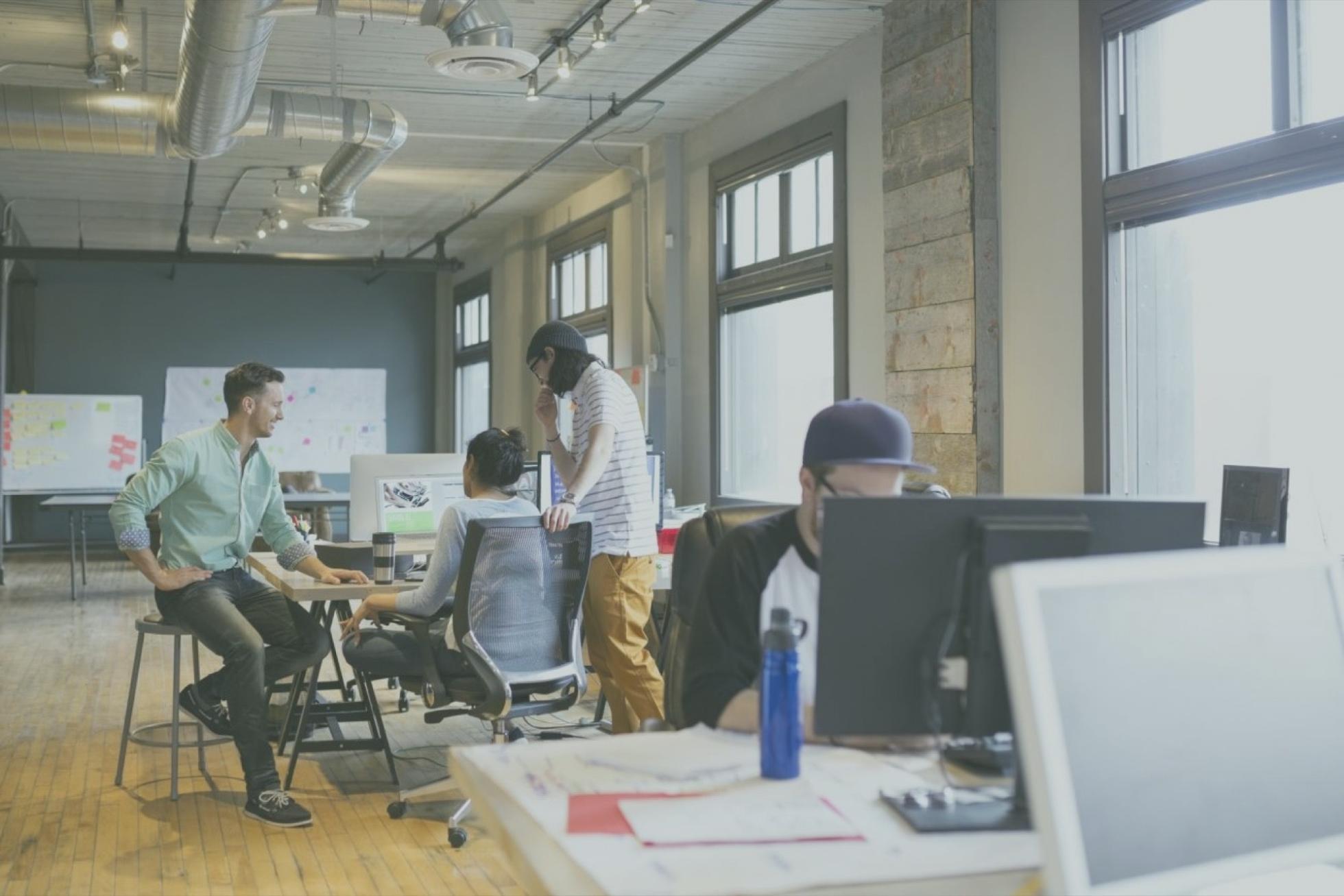 Environnement de formation professionnel avec outils d'analyse financière
